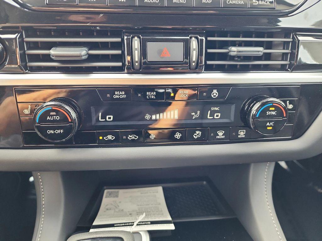 new 2025 Nissan Pathfinder car, priced at $38,067