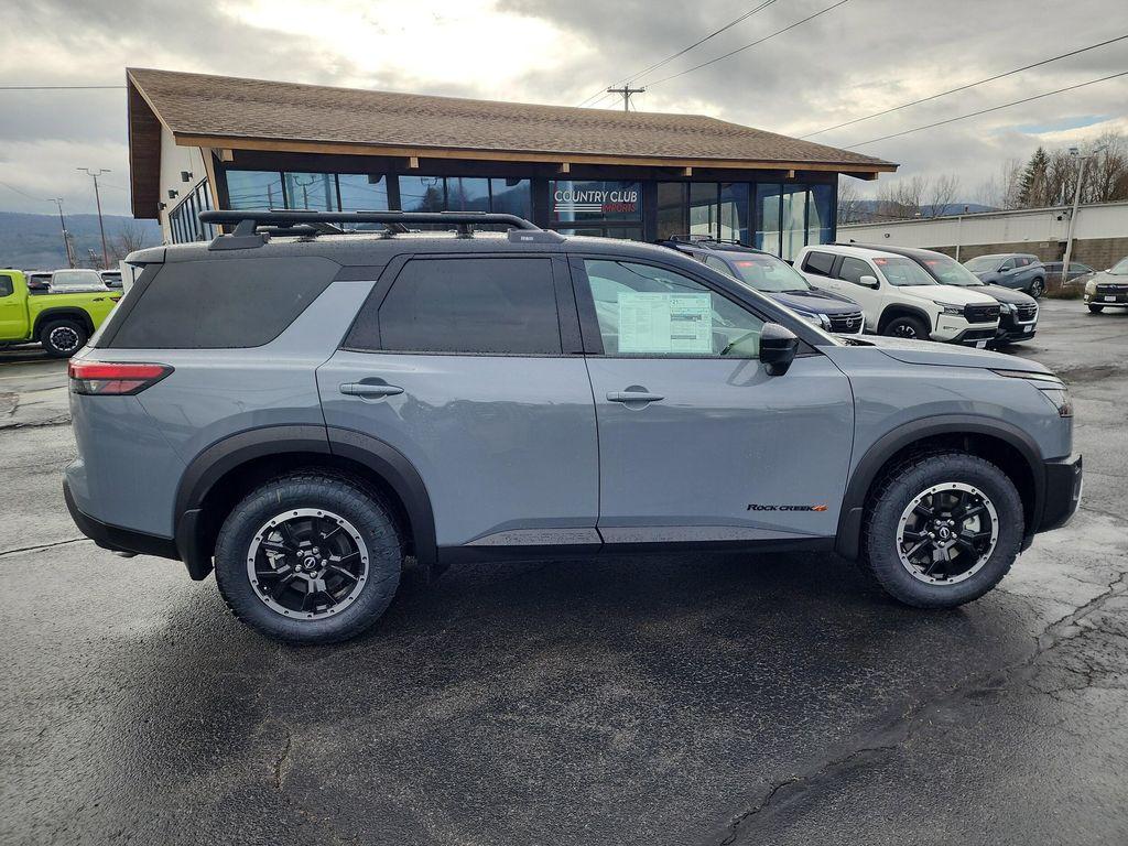 new 2025 Nissan Pathfinder car, priced at $41,420