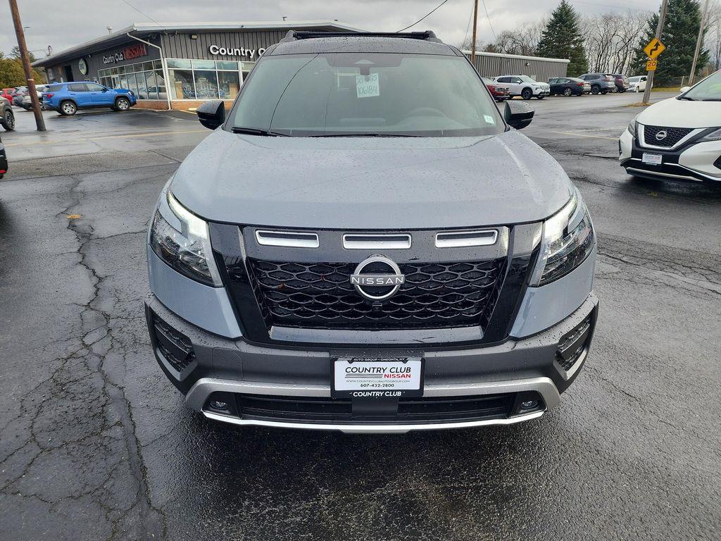 new 2025 Nissan Pathfinder car, priced at $41,420