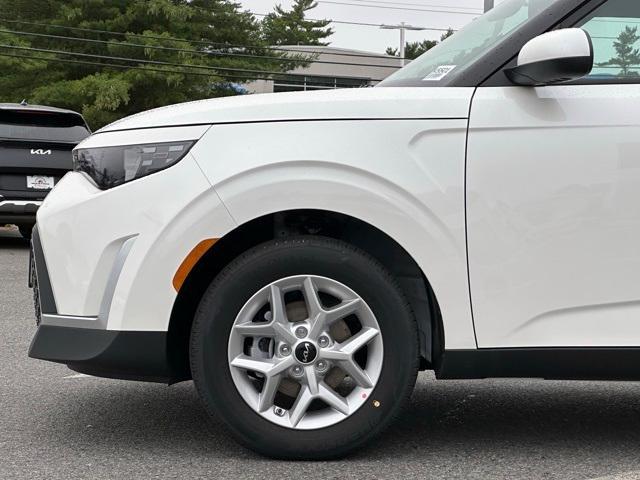 new 2025 Kia Soul car, priced at $22,300
