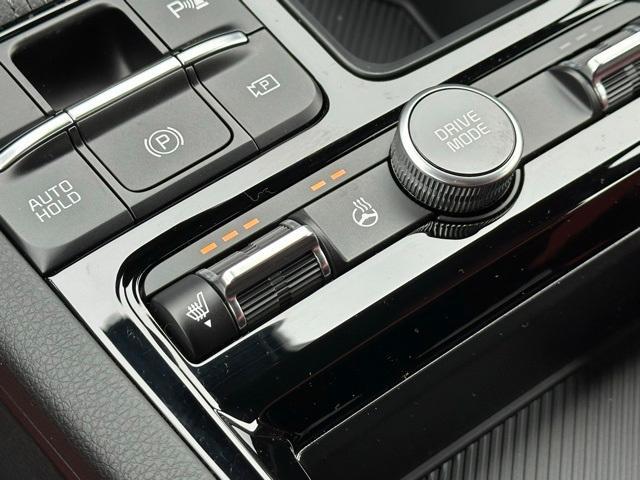 new 2025 Kia K5 car, priced at $32,940