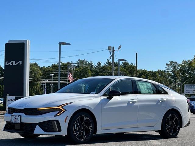 new 2025 Kia K5 car, priced at $32,940