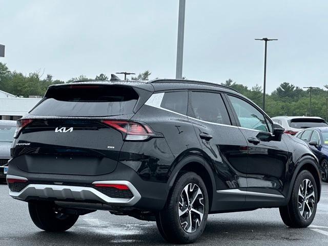 new 2025 Kia Sportage car, priced at $34,140