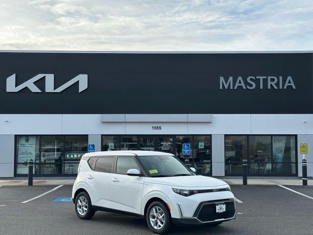 new 2025 Kia Soul car, priced at $22,685