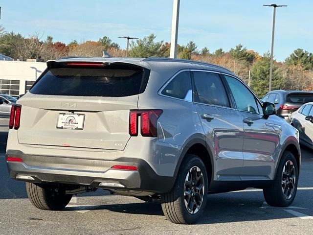 new 2025 Kia Sorento car, priced at $38,685