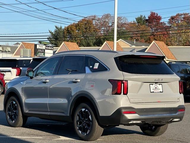 new 2025 Kia Sorento car, priced at $38,685