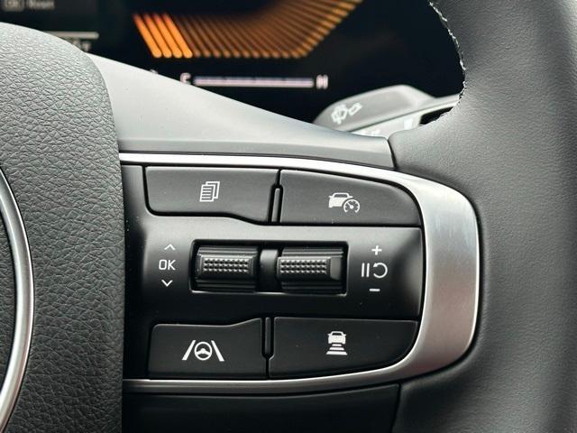 new 2025 Kia K5 car, priced at $32,940