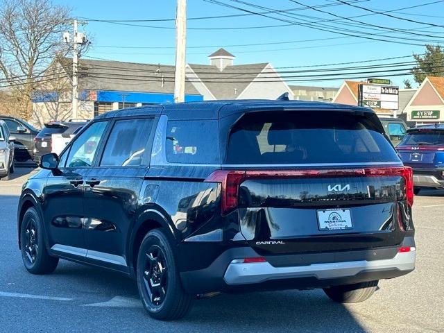 new 2025 Kia Carnival car, priced at $40,655