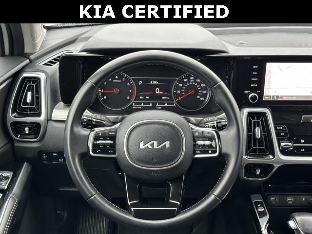 used 2022 Kia Sorento car, priced at $30,911