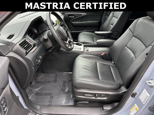 used 2022 Honda Pilot car, priced at $33,611