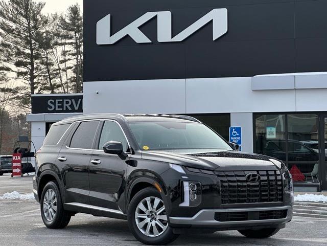 used 2024 Hyundai Palisade car, priced at $35,411