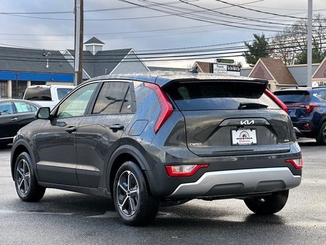 new 2025 Kia Niro car, priced at $27,540