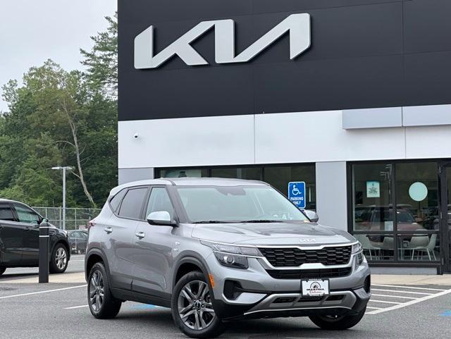 used 2023 Kia Seltos car, priced at $22,911