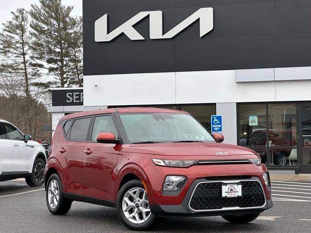 used 2022 Kia Soul car, priced at $17,511