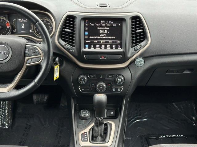 used 2017 Jeep Cherokee car, priced at $14,311