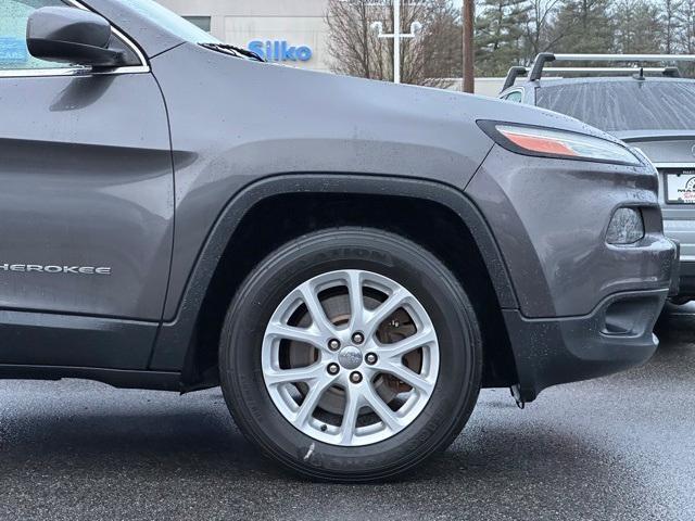 used 2017 Jeep Cherokee car, priced at $14,311