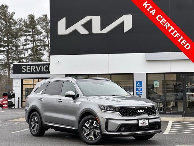 used 2022 Kia Sorento Hybrid car, priced at $26,911