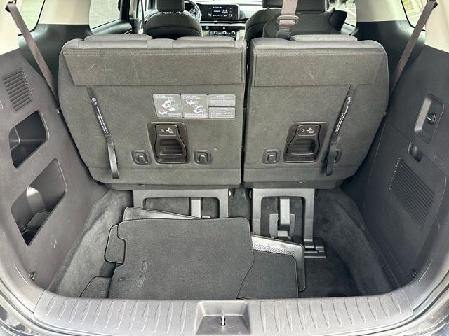 used 2022 Kia Carnival car, priced at $23,911