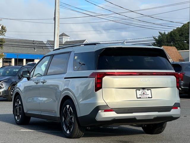 new 2025 Kia Carnival car, priced at $42,360