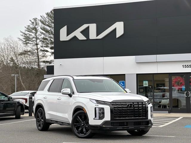 used 2024 Hyundai Palisade car, priced at $38,911