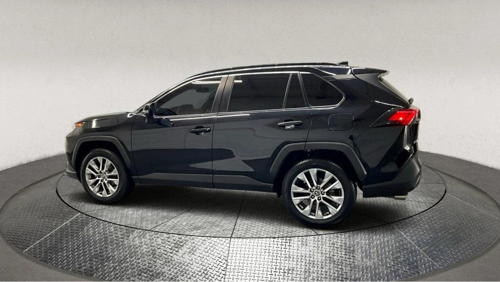 used 2020 Toyota RAV4 car, priced at $23,995
