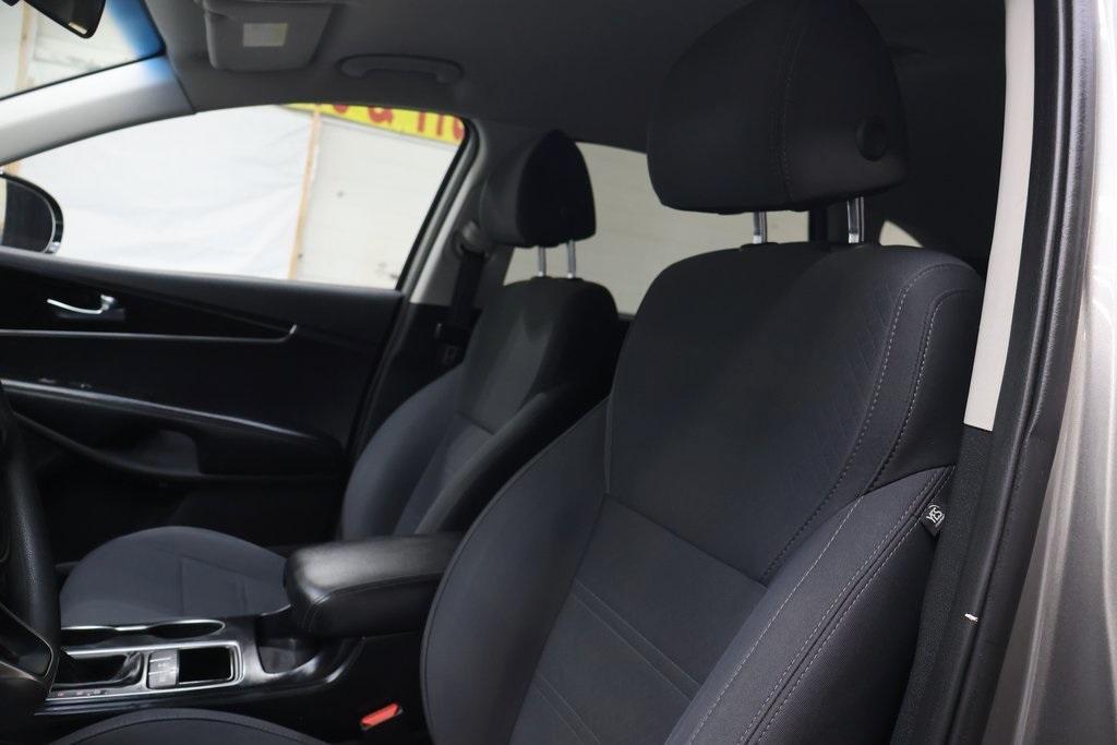 used 2018 Kia Sorento car, priced at $12,695