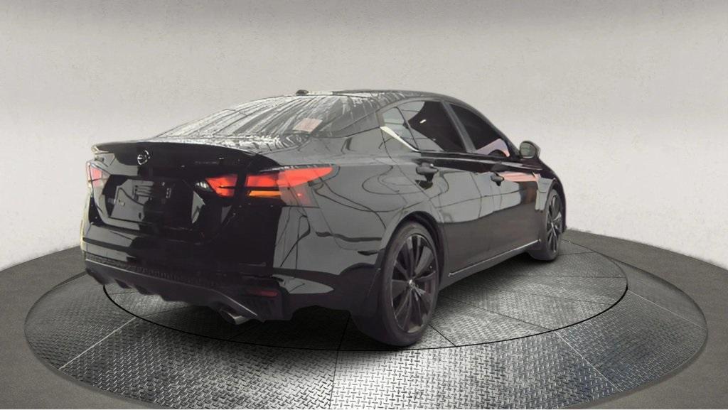 used 2022 Nissan Altima car
