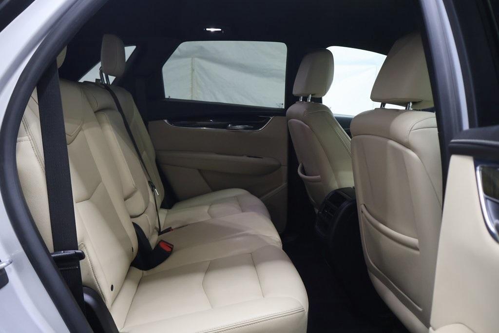 used 2017 Cadillac XT5 car, priced at $14,995