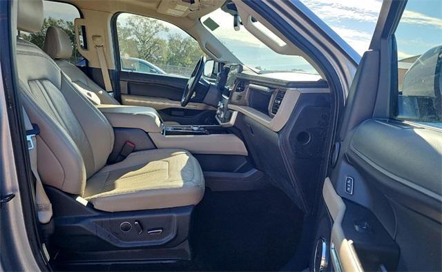 used 2022 Ford Expedition car, priced at $40,995