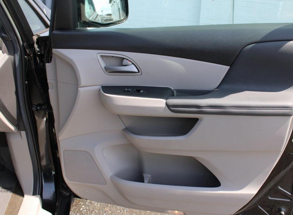 used 2012 Honda Odyssey car, priced at $13,995