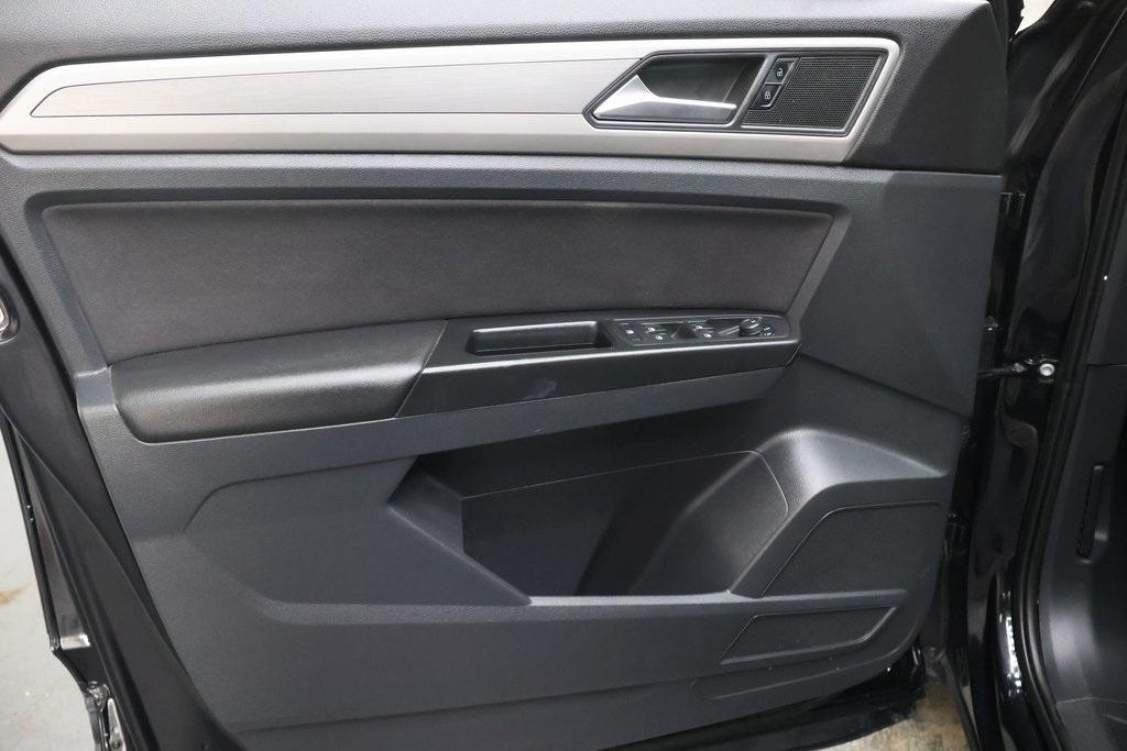used 2020 Volkswagen Atlas car, priced at $19,995
