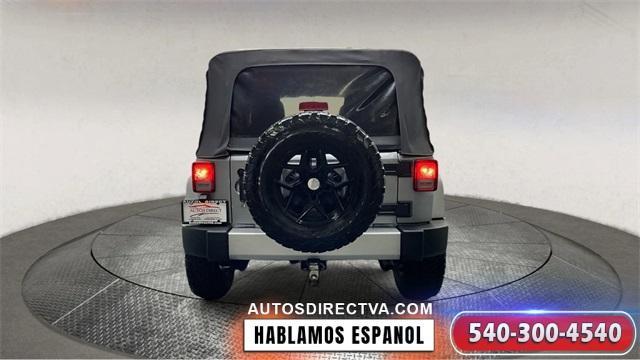 used 2015 Jeep Wrangler Unlimited car, priced at $16,795