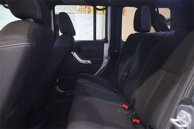 used 2015 Jeep Wrangler Unlimited car, priced at $16,795