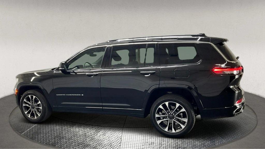 used 2021 Jeep Grand Cherokee L car, priced at $37,995