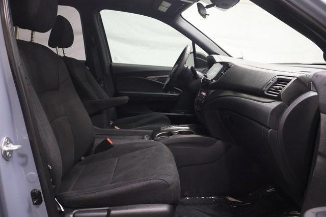 used 2022 Honda Pilot car, priced at $30,995