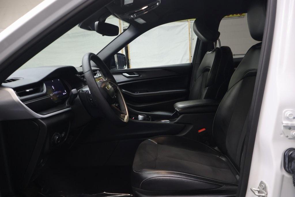 used 2023 Jeep Grand Cherokee L car, priced at $32,995