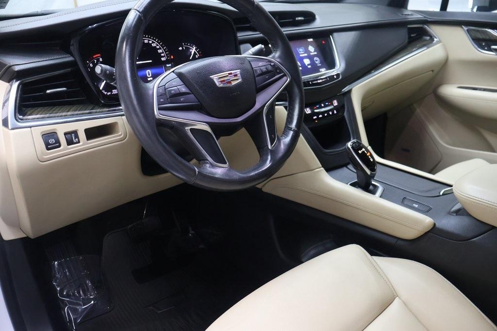 used 2017 Cadillac XT5 car, priced at $14,995