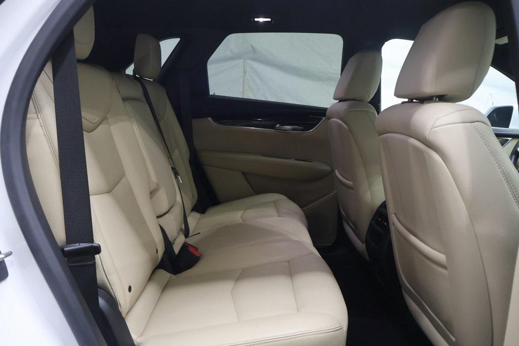 used 2017 Cadillac XT5 car, priced at $14,995