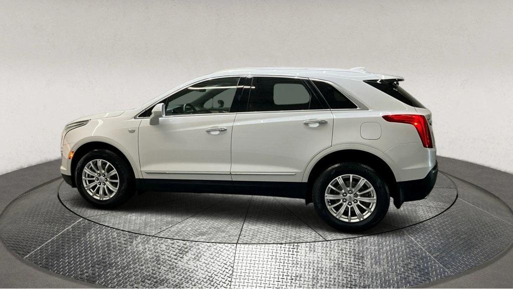 used 2017 Cadillac XT5 car, priced at $14,995