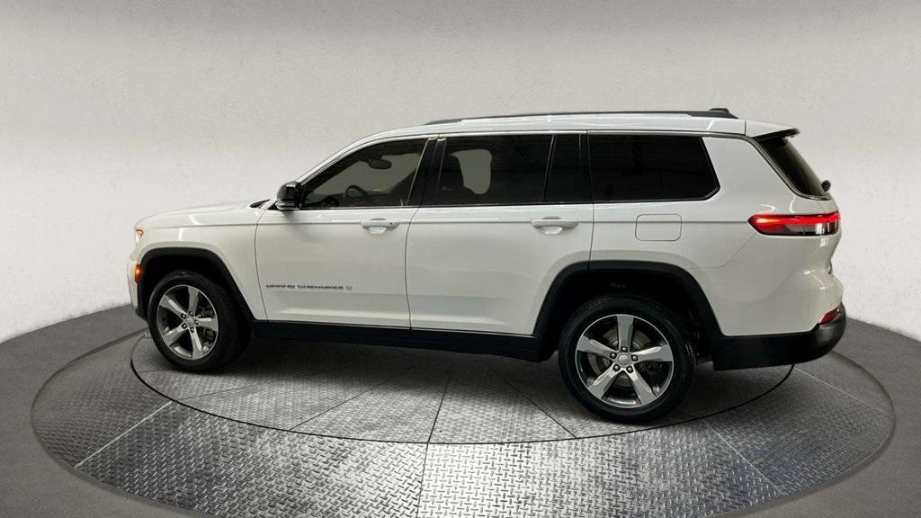 used 2021 Jeep Grand Cherokee L car, priced at $32,995