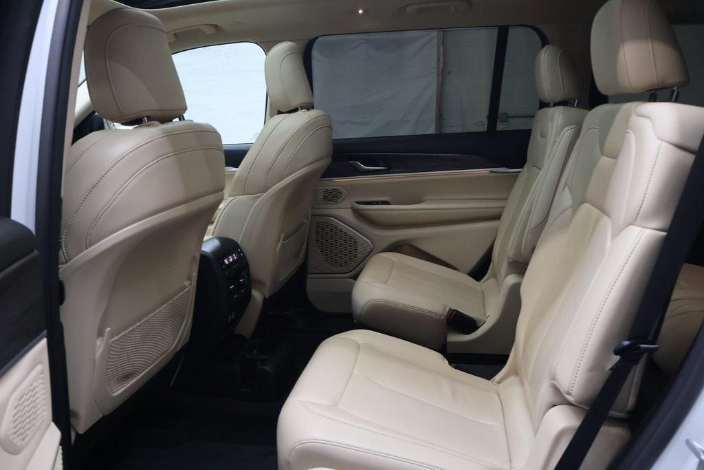 used 2021 Jeep Grand Cherokee L car, priced at $32,995