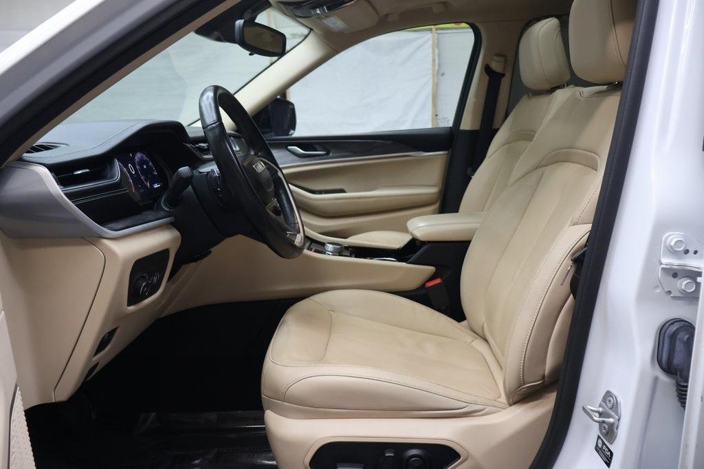 used 2021 Jeep Grand Cherokee L car, priced at $32,995