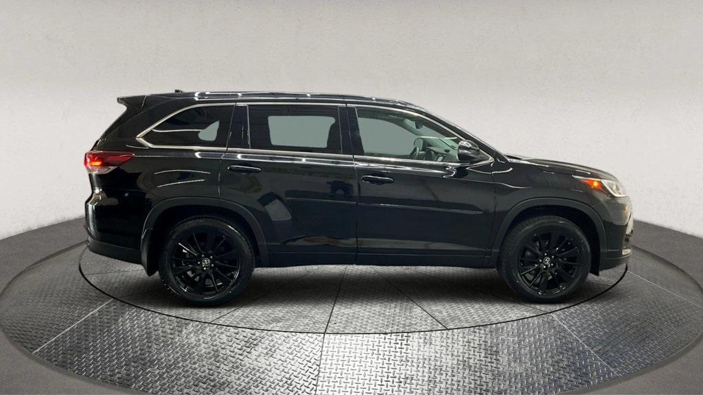 used 2019 Toyota Highlander car, priced at $24,995