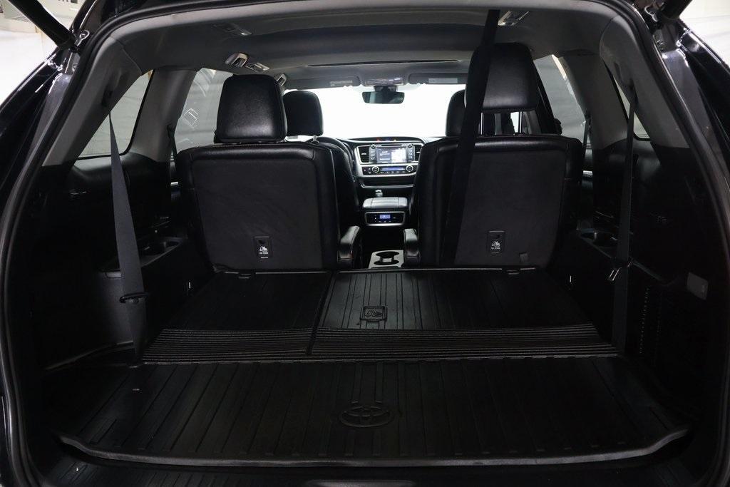 used 2019 Toyota Highlander car, priced at $24,995