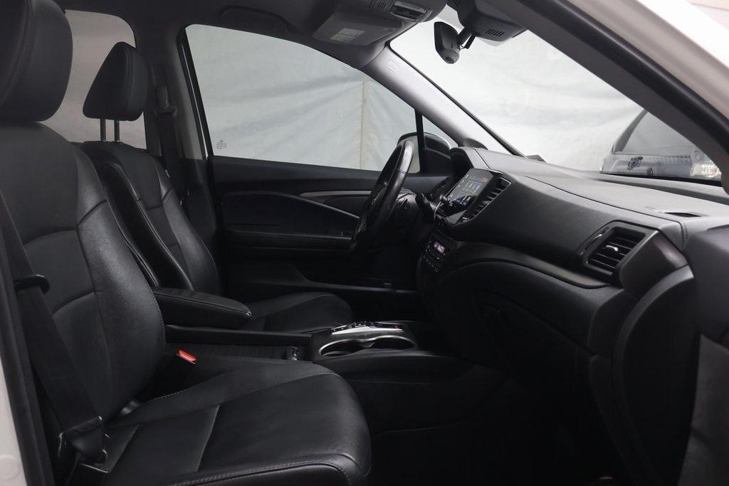 used 2021 Honda Pilot car, priced at $27,995