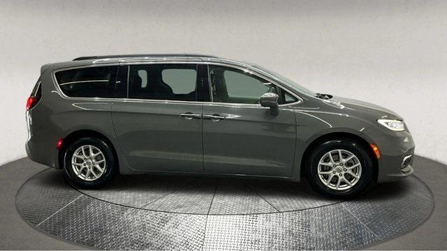 used 2022 Chrysler Pacifica car, priced at $18,695