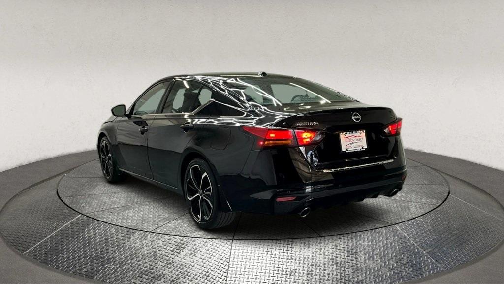 used 2023 Nissan Altima car, priced at $24,995