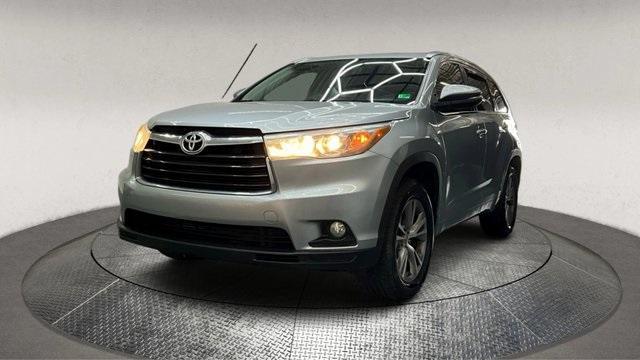 used 2015 Toyota Highlander car, priced at $16,995