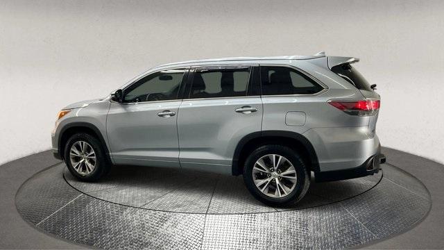 used 2015 Toyota Highlander car, priced at $16,995