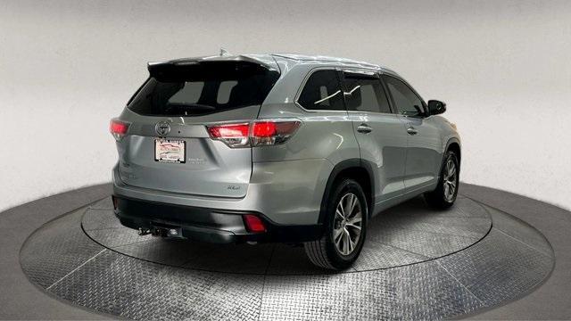 used 2015 Toyota Highlander car, priced at $16,995